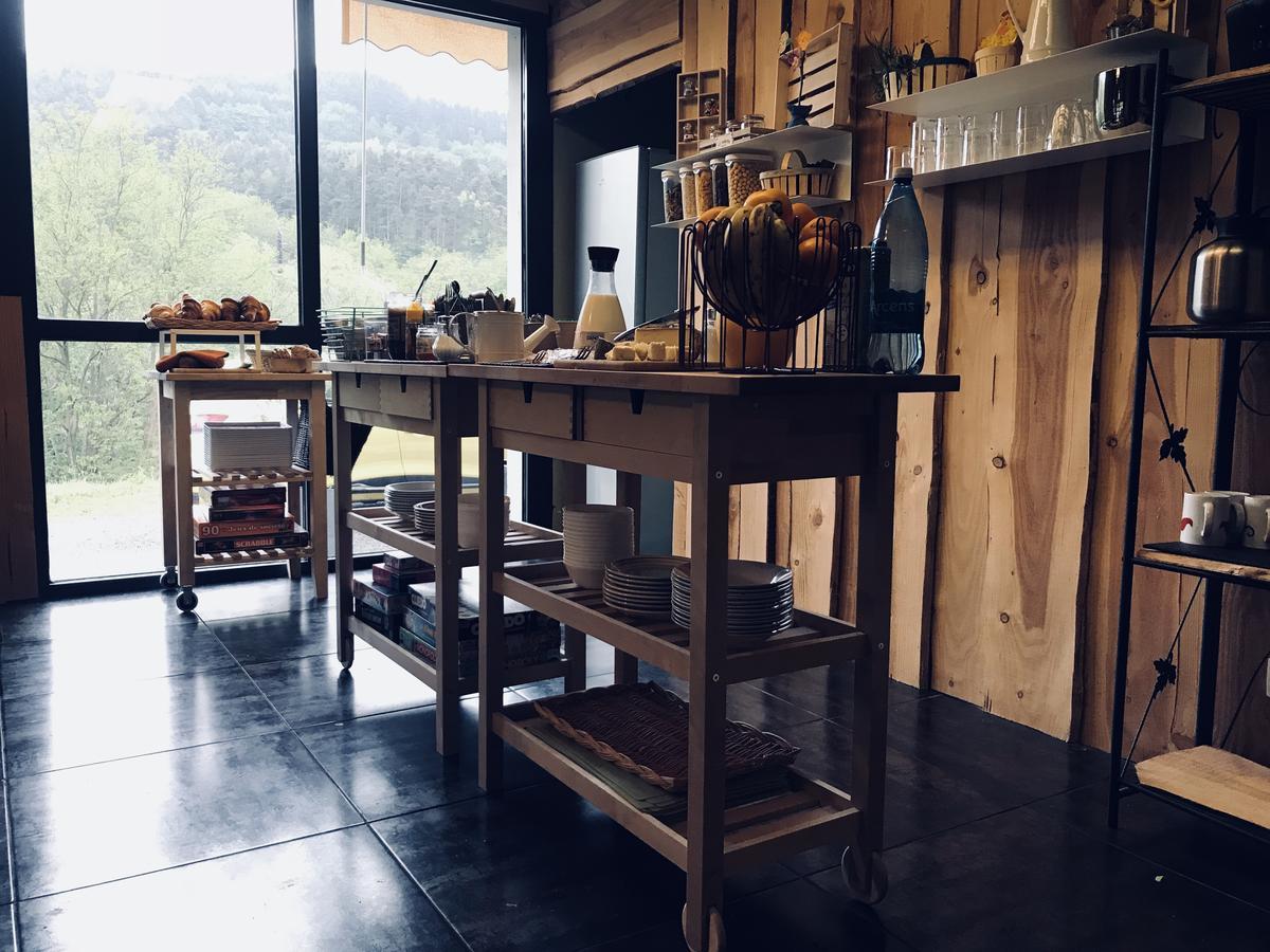 Logis Hotel Restaurant L'Escapade Ламастр Екстериор снимка